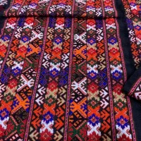 دوزنده می‌خوام