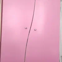 کمد لباس نوجوان به رنگ صورتی