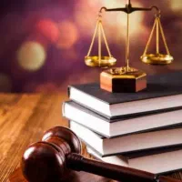 وکیل پایه یک دادگستری ( پذیرش فوری دعاوی)