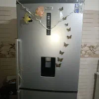 یخچال فروشی