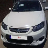 کوییک R فول اتومات . سقف مشکی بدنه سفید