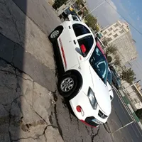 کوییک r