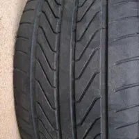 یک جفت لاستیک Achilles