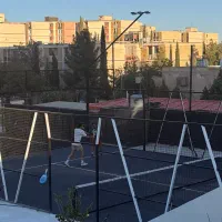 منشی پذیرش مجموعه ورزشی