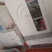 کمدلباسی ومیز آینه