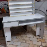 میز ناخون