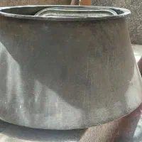 دیگ مسی بزرگ قدیمی و عتیقه
