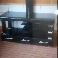 میز تلویزیون شیشه ای تخفیف داره