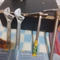 آچار فرانسه وچکش