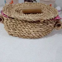 سبد حصیری درب دار
