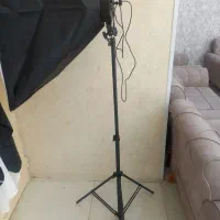 سه‌پایه نور