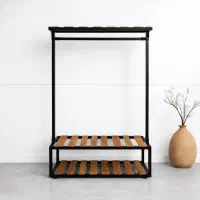 رگال لباس و استند گلدان