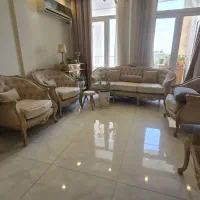 فروش مبل 7نفره به همراه میز ناهار خوری 6نفره