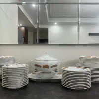 ظروف پذیرایی ۱۲ نفره اسپیدار