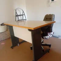 میز و صندلی اداری و خانگی