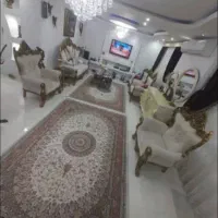 یک دست مبل و ناهار خوری هشت نفره