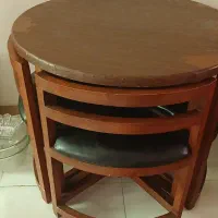 میز صندلی کم جاه
