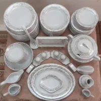 سرویس چینی در حد نو