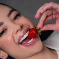 دندان پزشکی کامپوزیت لمینت بلچینگ روکش ایمپلنت