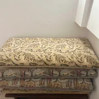 پشتی