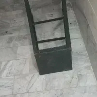 چهارپایه کاملا سالم و مقاوم