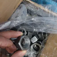 توزیع مهره و پیچ