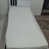 تخت  سفیدبادشک 9500