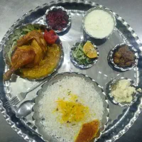 به نیروی ماهرونیمه ماهرآشپزخانه نیازمندیم