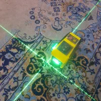دو عدد تراز لیزری ۳۶۰ درجه