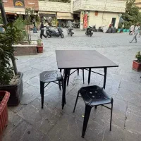 میز و صندلی