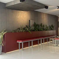 گلدان فلزی