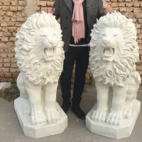 مجسمه باغ