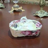 شکلاتخوری لمونژ