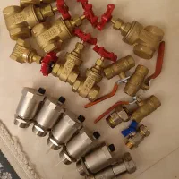 خریدوفروش لوله اتصالات۵لایه نیوپایپ، شیر های برنجی