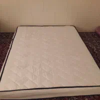 دوعدد تختخواب یک نفره   و خوشخواب دو نفره