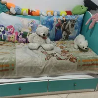 تخت کودک به همراه دراور