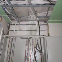 استخدام شاگرد برقکار