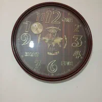 ساعت دیواری