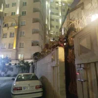 ۱۰۶ متر شمالی رو به نما چهار سال ساخت