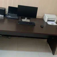 میز اداری کنفرانس