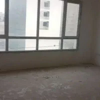 آپارتمان دو خوابه نوساز با آسانسور و پارکینگ در