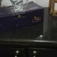 کی ف|کیف، کفش، کمربند|بروجرد, |دیوار