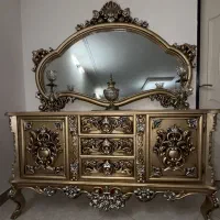 آینه و کنسول