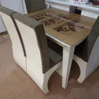 میز نهارخوری