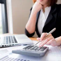 اگهی استخدام نیروی خانم