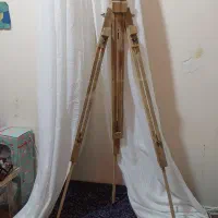 سه پایه بوم نقاشی
