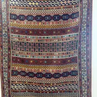 گالری مبل سنتی سفارشی و گلیم دست بافت سیرجان