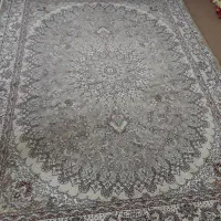 یک تخته فرش. ۱۲متری.