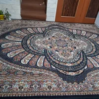 یک جفت فرش ۱۲ متری ۷۰۰ شانه و ۱ جفت فرش ۹ متری