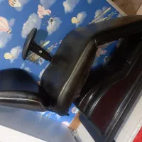 صندلی آرایشگاهی در حد نو چند کاره همراه با کرلی